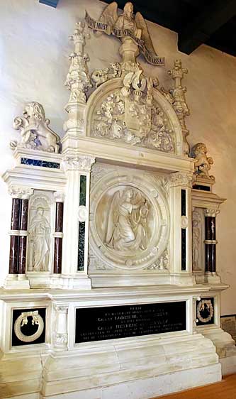 Het herdenkingsmonument van Lodewijk en Hendrik van Nassau